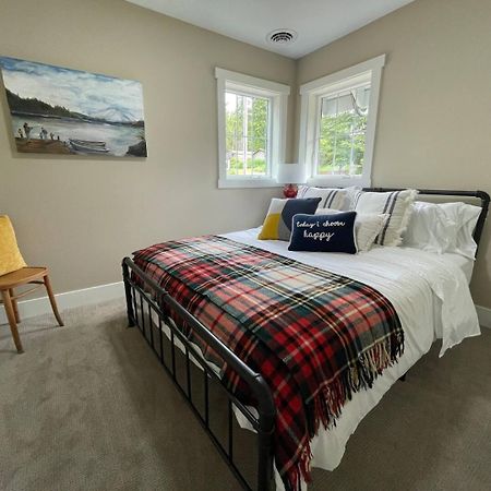 Romantic Cozy Cabin Walk To Lake Hot Tub Bikes Kayaks Grill Onalaska Exteriér fotografie